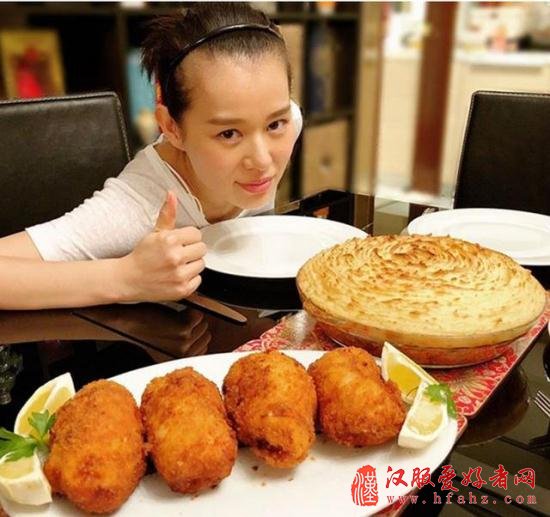 胡杏儿产后脱发严重，杜江晒大额头的霍思燕，看到杨幂忍不住笑了