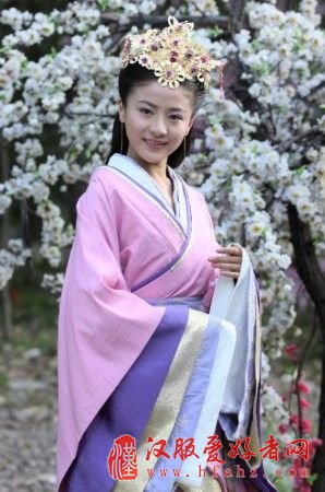 小荷才露尖尖角 盘点娱乐圈90后女神古装照