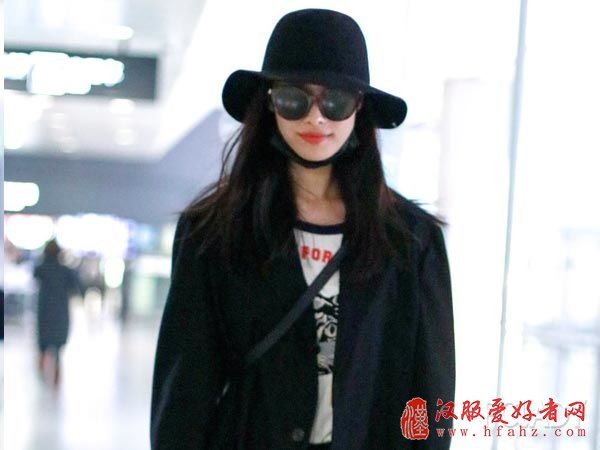 倪妮首曝男装造型