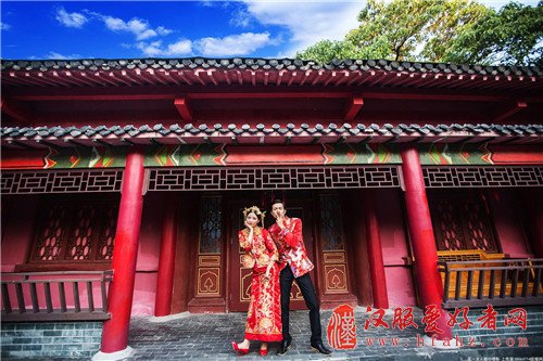 古装外景摄影图片欣赏 古装婚纱照拍摄攻略