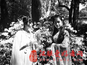 上千名身穿汉服的“花仙子”相聚金殿名胜区
