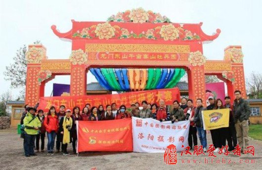 洛阳龙门东山牡丹花开成海