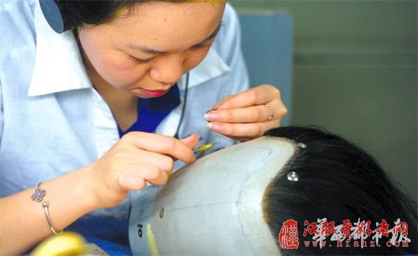《择天记》御用发型师是成都妹子：头发的秘密 她了如指掌