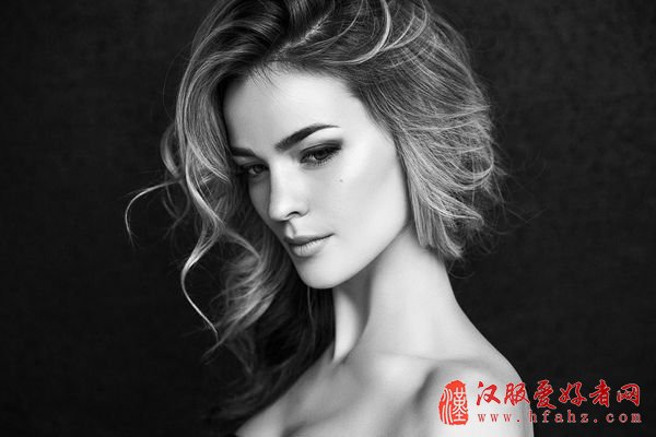 朴敏英变身中国古典美女 古装发型俏似精灵