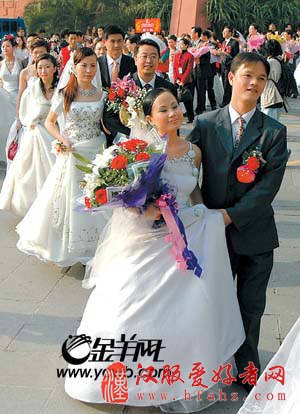 深圳青年结婚 素喜中西合璧(组图)