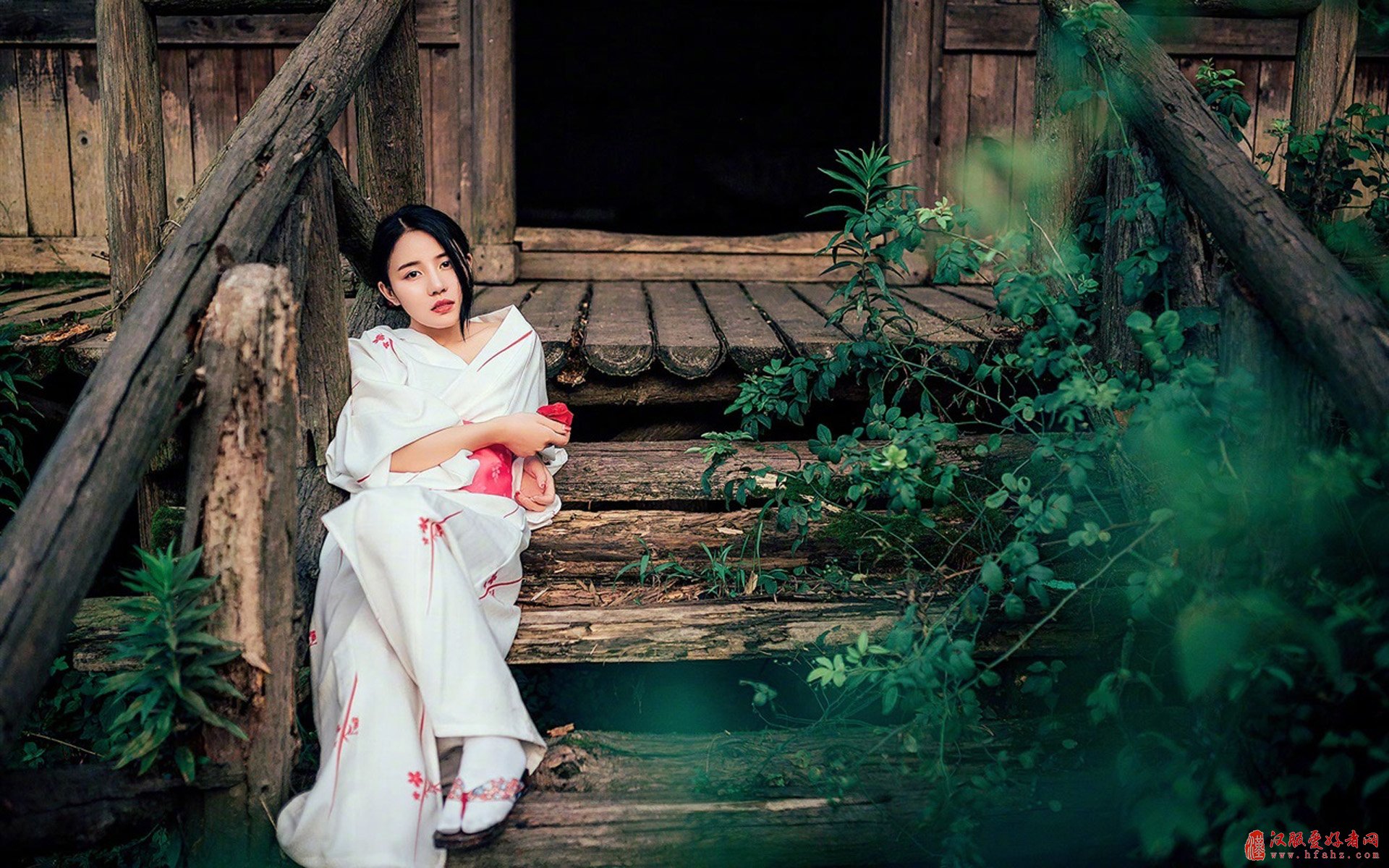 性感古装和服美女妩媚写真高清壁纸