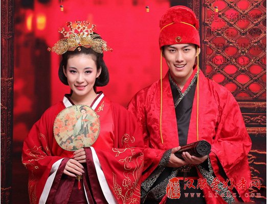 古装婚纱摄影风格有哪些 怎样拍好古装婚纱照