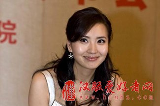 嫁富豪的5个美女明星 收藏着让自己努力30年