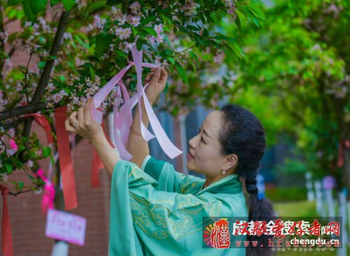 成都七中万达学校花朝节 
