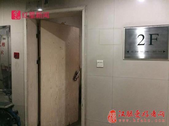 谭秦东被警方带走的地方