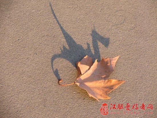 高能PS达人 普通照片一秒变身电影海报