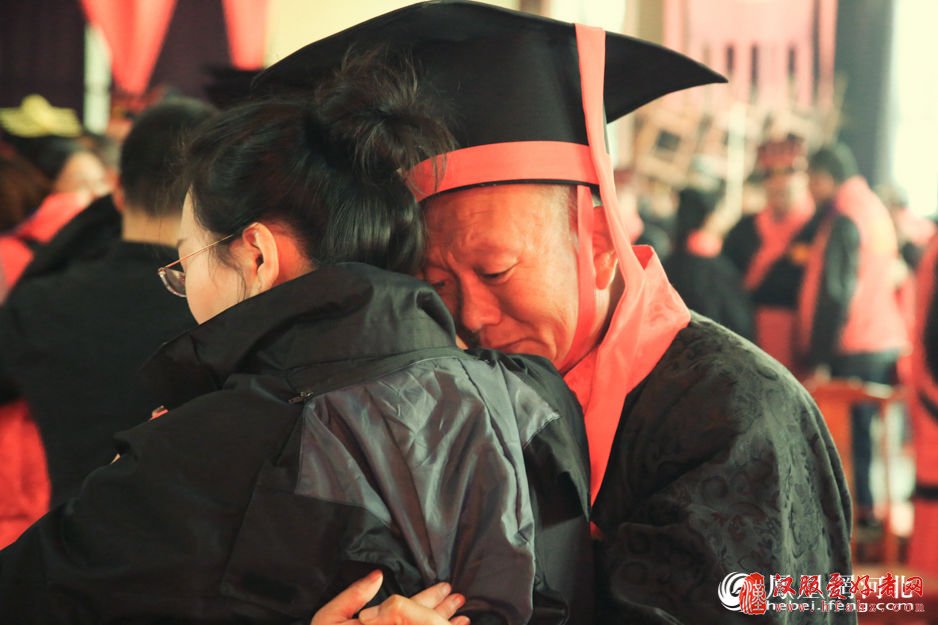大型汉服婚典举行（图）
