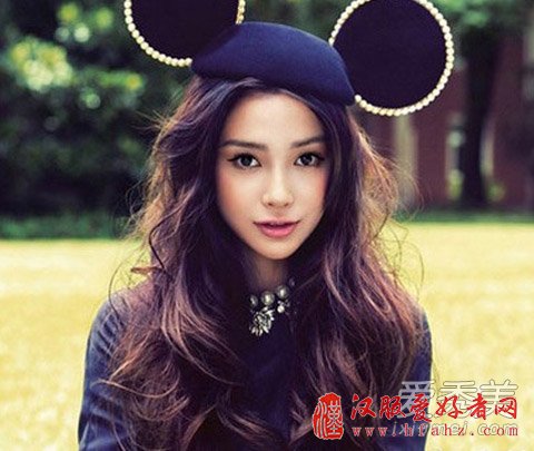 Angelababy最新洗剪吹发型集锦