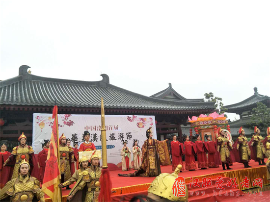 知名酒企万茗堂助力中国洛阳首届华夏汉服旅游
