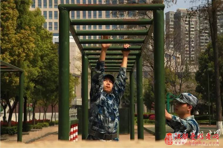院校｜国防生的“成人礼”，他们交出这样一份