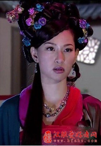 胡杏儿蔡少芬邓萃雯 TVB当家花旦古装造型PK