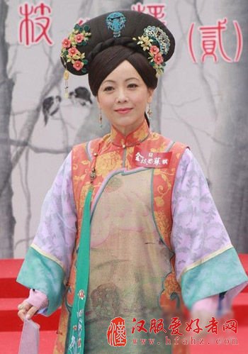 胡杏儿蔡少芬邓萃雯 TVB当家花旦古装造型PK