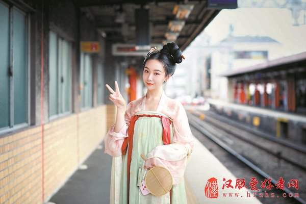 洛阳“汉服美女”在日本走红