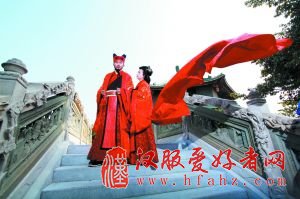 一辑汉服婚纱照，拍出正宫娘娘即视感