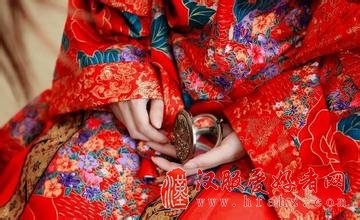 一场婚礼火了全诸城 只因花轿太傲娇